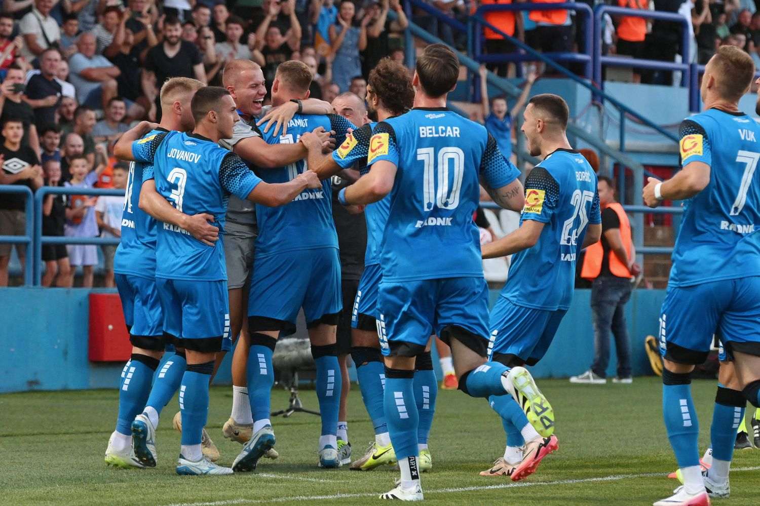 VARAŽDIN SLAVI: Pogocima Ivana Mamuta i Marka Dabre upisana 2:1 pobjeda protiv portugalske Santa Clare VARAŽDIN SLAVI: Pogocima Ivana Mamuta i Marka Dabre upisana 2:1 pobjeda protiv portugalske Santa Clare