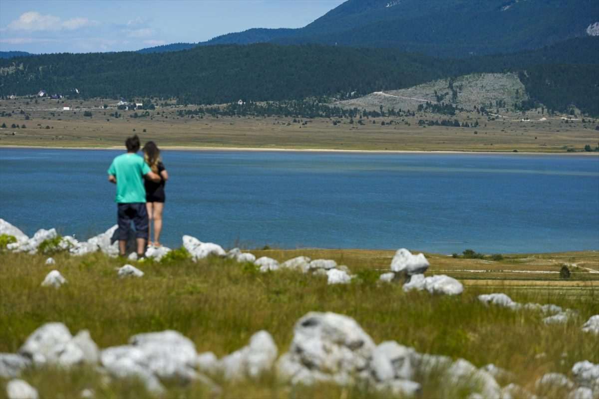 PARK PRIRODE BLIDINJE: Netaknuta ljepota Hercegovine u srcu Dinarida PARK PRIRODE BLIDINJE: Netaknuta ljepota Hercegovine u srcu Dinarida