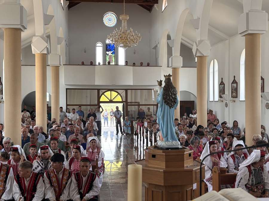 Porslava Gospe od Karmela u Kijevu / Foto: Samostan i Svetište Čudotvorne Gospe Sinjske