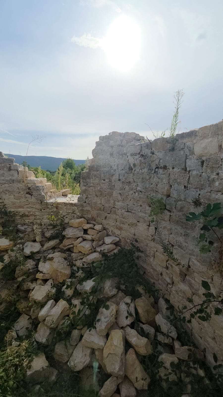 (FOTO) HU BENEDIKT POZIVA NA HITNU REAKCIJU: Kako zapravo izgleda danas crkva sv. Marka u Donjem Karinu? (FOTO) HU BENEDIKT POZIVA NA HITNU REAKCIJU: Kako zapravo izgleda danas crkva sv. Marka u Donjem Karinu?