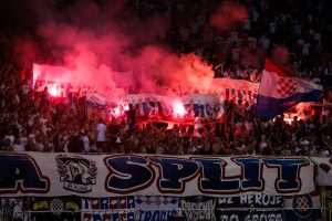 HAJDUK I TORCIDA SLAVILI NA POLJUDU: Hajduk savladao Goricu s 2:0, Torcida priredila koreografiju za obljetnicu Oluje