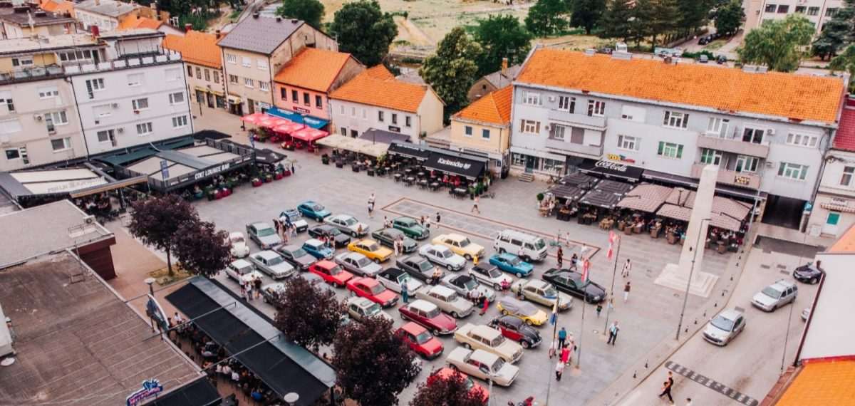 Susret oldtimera u Livnu/ Foto: Oldtimerski savez BiH