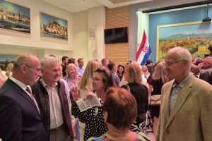 MINISTAR PORUČIO HRVATSKIM ISELJENICIMA: Hrvatska je otvorena za sve generacije Hrvata diljem svijeta  