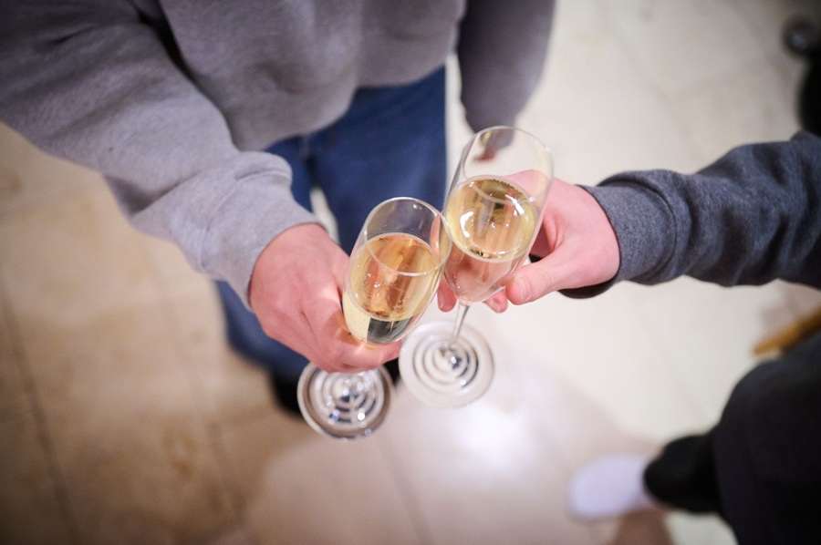 ALKOHOL