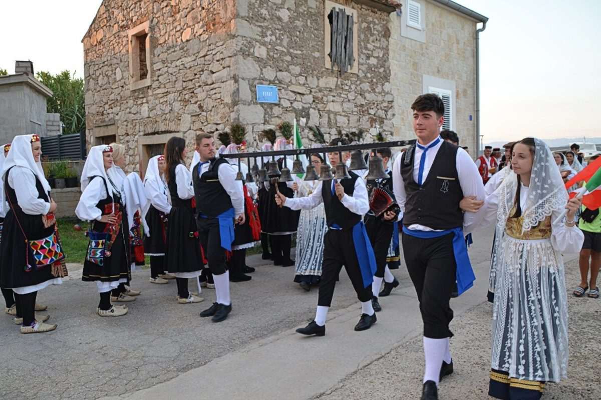 Hrvatski folkloraši se spremaju za Italiju / Foto: Fenix (Zrinka Bačić)
