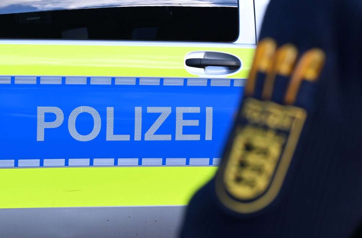 Policija / Foto: Bernd Weißbrod/dpa