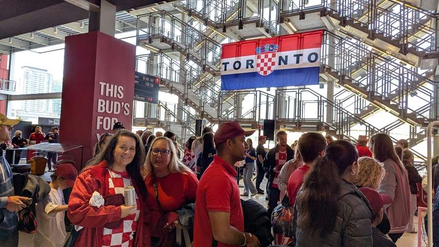 Hrvatski navijači u Torontu / Fenix (Ante Božić)