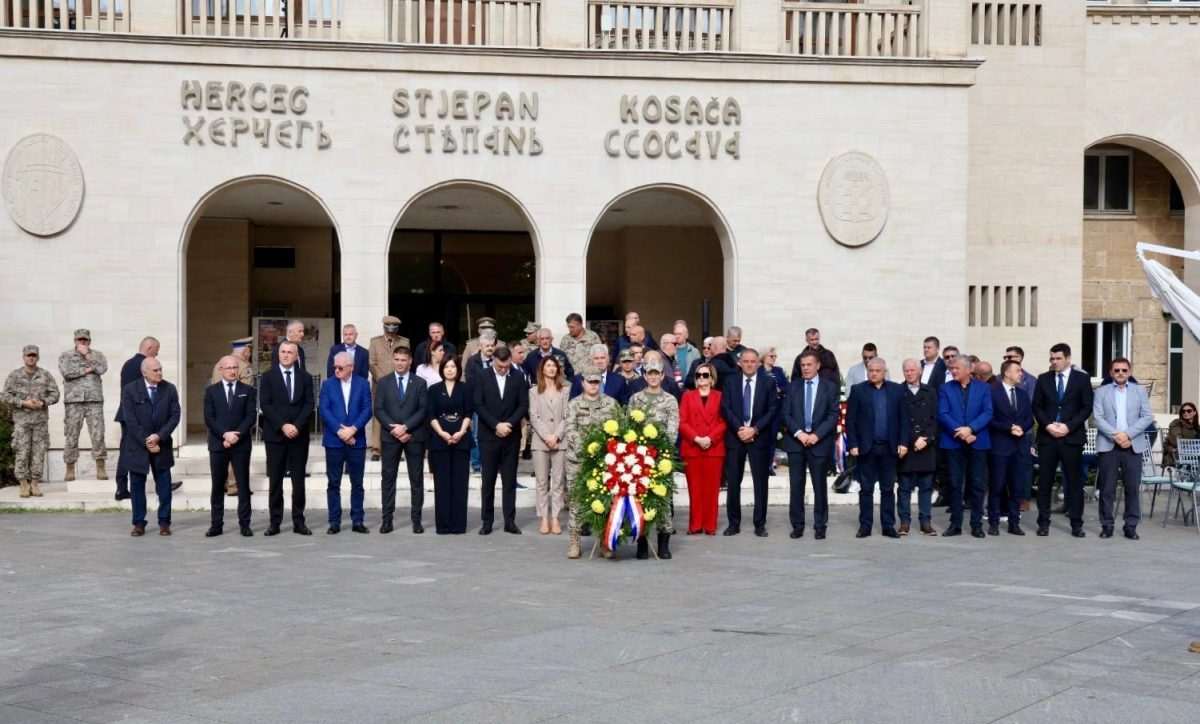 U Mostaru obilježen blagdan Svih svetih / Foto: HNS BiH