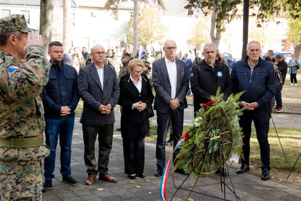 PROSLAVLJEN DAN GRADA ORAŠJA: 'Nastavljamo zajednički rad na izgradnji moderne urbane sredine' PROSLAVLJEN DAN GRADA ORAŠJA: 'Nastavljamo zajednički rad na izgradnji moderne urbane sredine'
