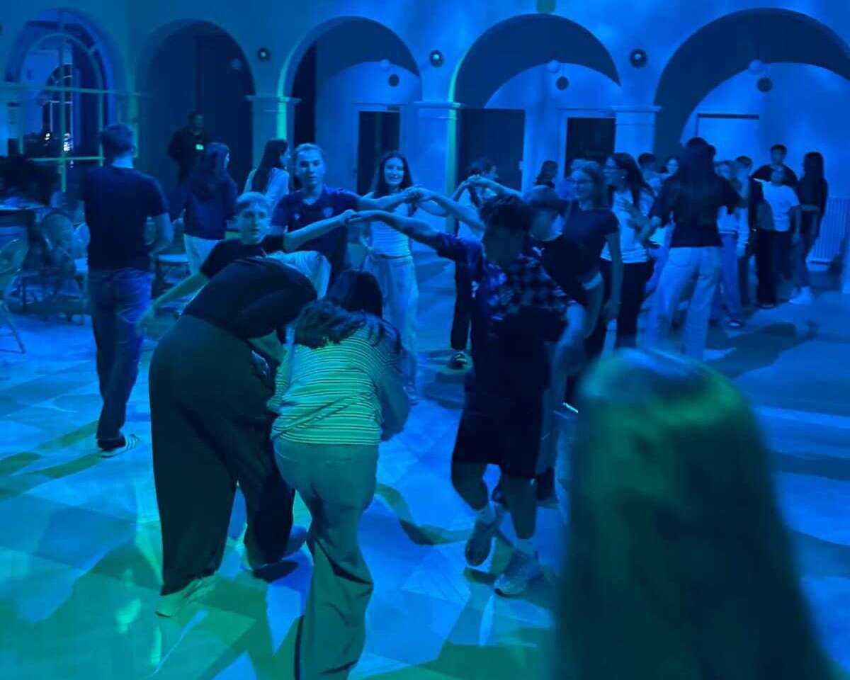 „HRVATSKA NASTAVA IZ HESSENA NA TERENU“: Učenici otkrili ljepote, povijest i duh domovine Hrvatske „HRVATSKA NASTAVA IZ HESSENA NA TERENU“: Učenici otkrili ljepote, povijest i duh domovine Hrvatske
