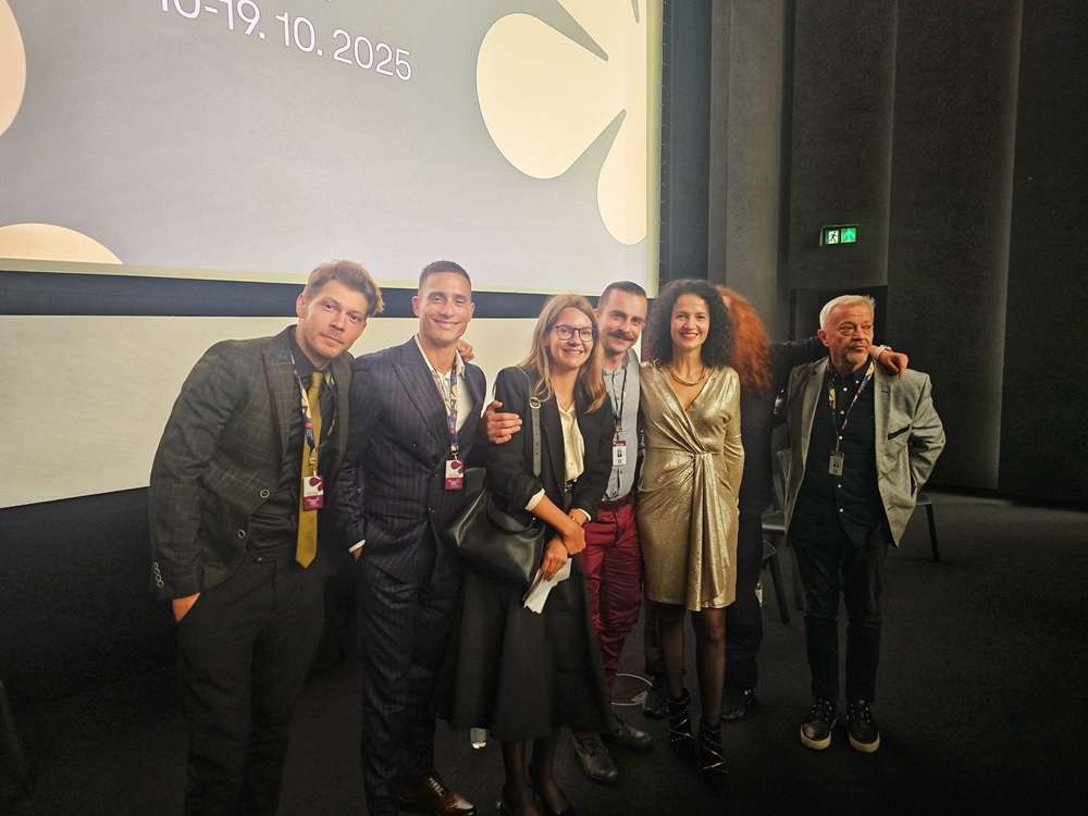 MEĐUNARODNI FILMSKI FESTIVAL U VARŠAVI: Europska premijera filma „Lijepa večer, lijep dan“ Ivone Juka oduševila publiku Ekipa filma Lijepa večer, lijep dan / Foto: Fenix(4film)