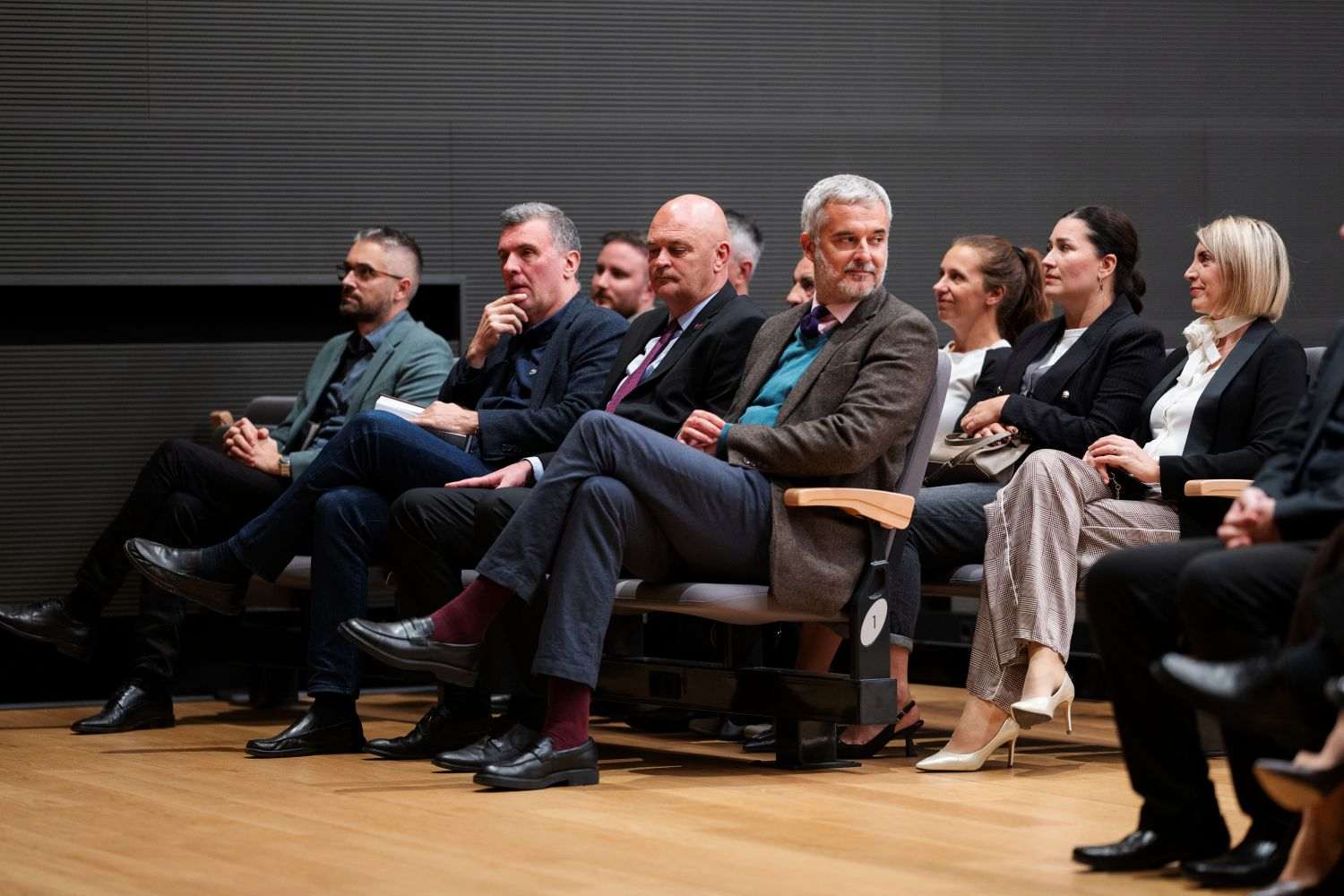 PREDSTAVLJEN ZBORNIK „TREBINJSKO-MRKANSKA BISKUPIJA“: Dubrovački biskupi su Trebinjsko-mrkanskom biskupijom upravljali sve do 1881. godine PREDSTAVLJEN ZBORNIK „TREBINJSKO-MRKANSKA BISKUPIJA“: Dubrovački biskupi su Trebinjsko-mrkanskom biskupijom upravljali sve do 1881. godine