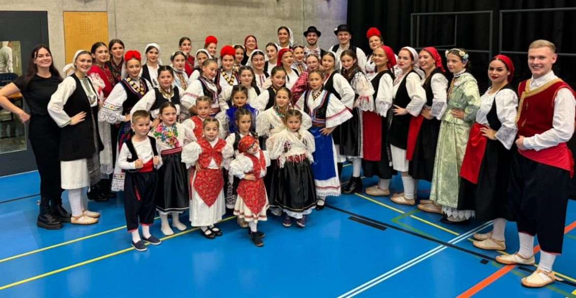 Hrvatski folkloraši u Baselu / Foto: Fenix (Josip MIjić)