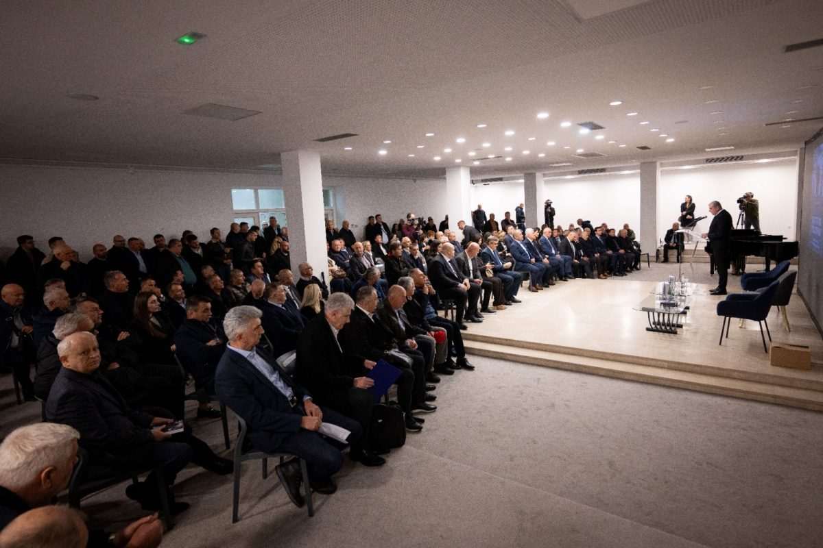 34. OBLJETNICA UTEMELJENJA HRVATSKE ZAJEDNICE HERCEG-BOSNE: Istina, svjedočanstvo i sjećanje u središtu svečanosti