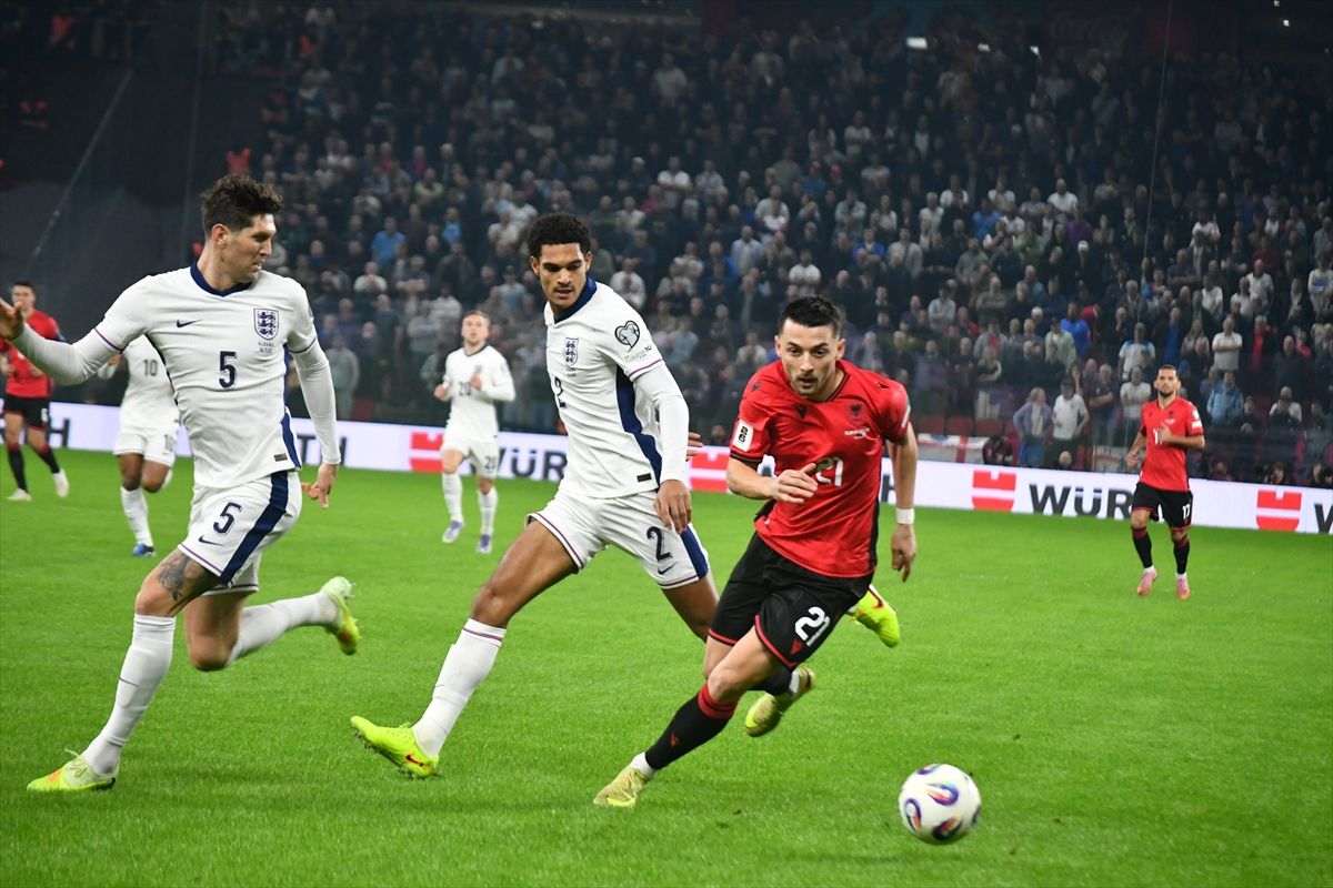 GATTUSOV DEBAKL NA SAN SIRU: Norveška s 4:1 pregazila Italiju, Engleska slavila u Albaniji GATTUSOV DEBAKL NA SAN SIRU: Norveška s 4:1 pregazila Italiju, Engleska slavila u Albaniji