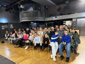 DOJMLJIVO GOSTOVANJE: Kazalište slijepih i slabovidnih “Novi život” oduševilo Bečane