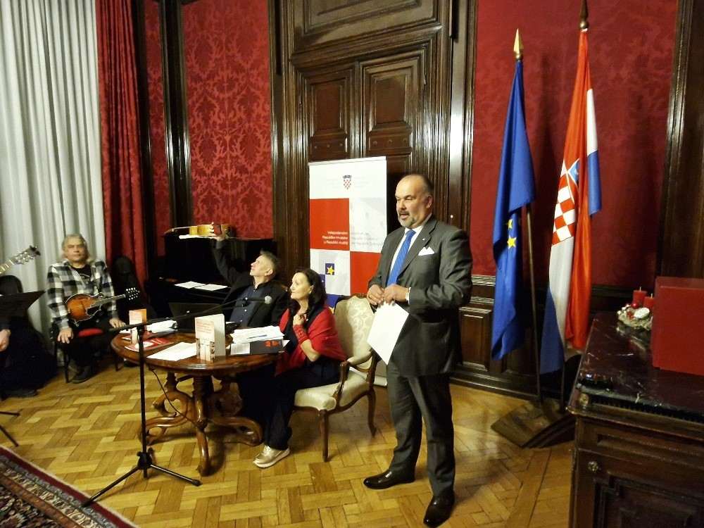 INFORMATIVNO UMJETNIČKA VEČER: U Veleposlanstvu RH u Beču “Pjesničkom riječju STOP nasilju nad ženama”