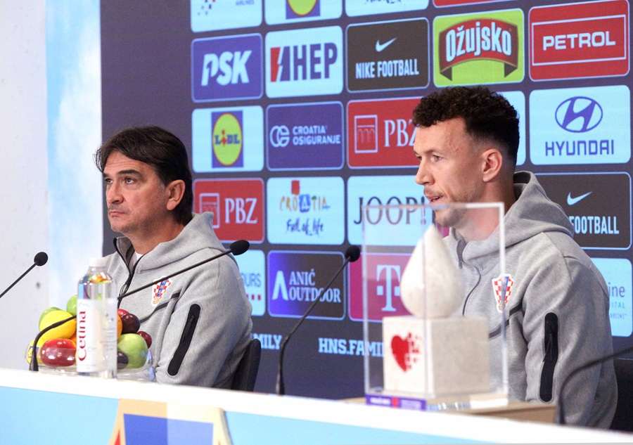 Zlatko Dalić i Ivan Perišić / Foto: Hina