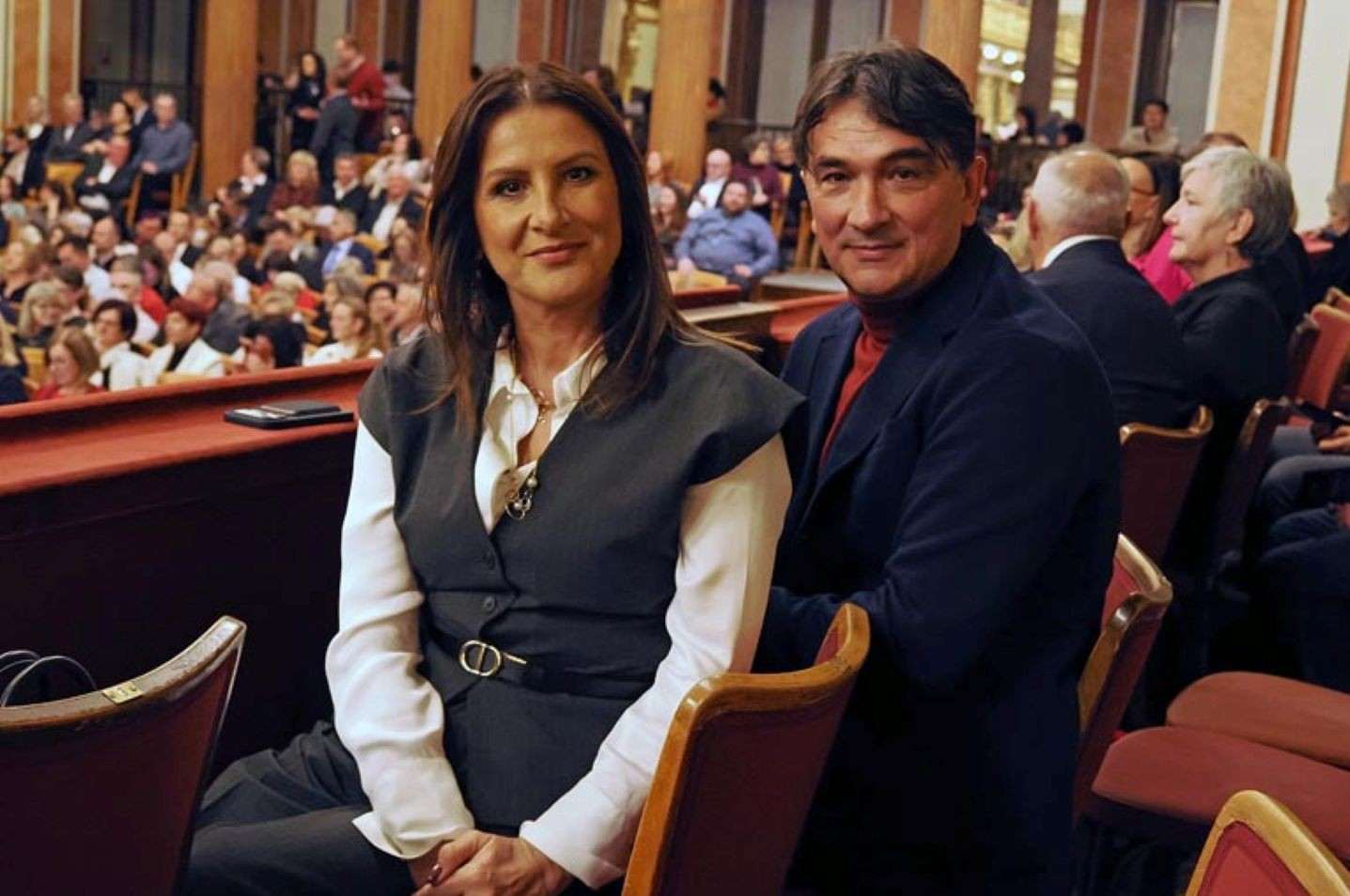 MEĐIMURSKA POPEVKA OSVOJILA BEČ: Ovacije Bečana Mariji Vidović i Dubrovačkim simfoničarima