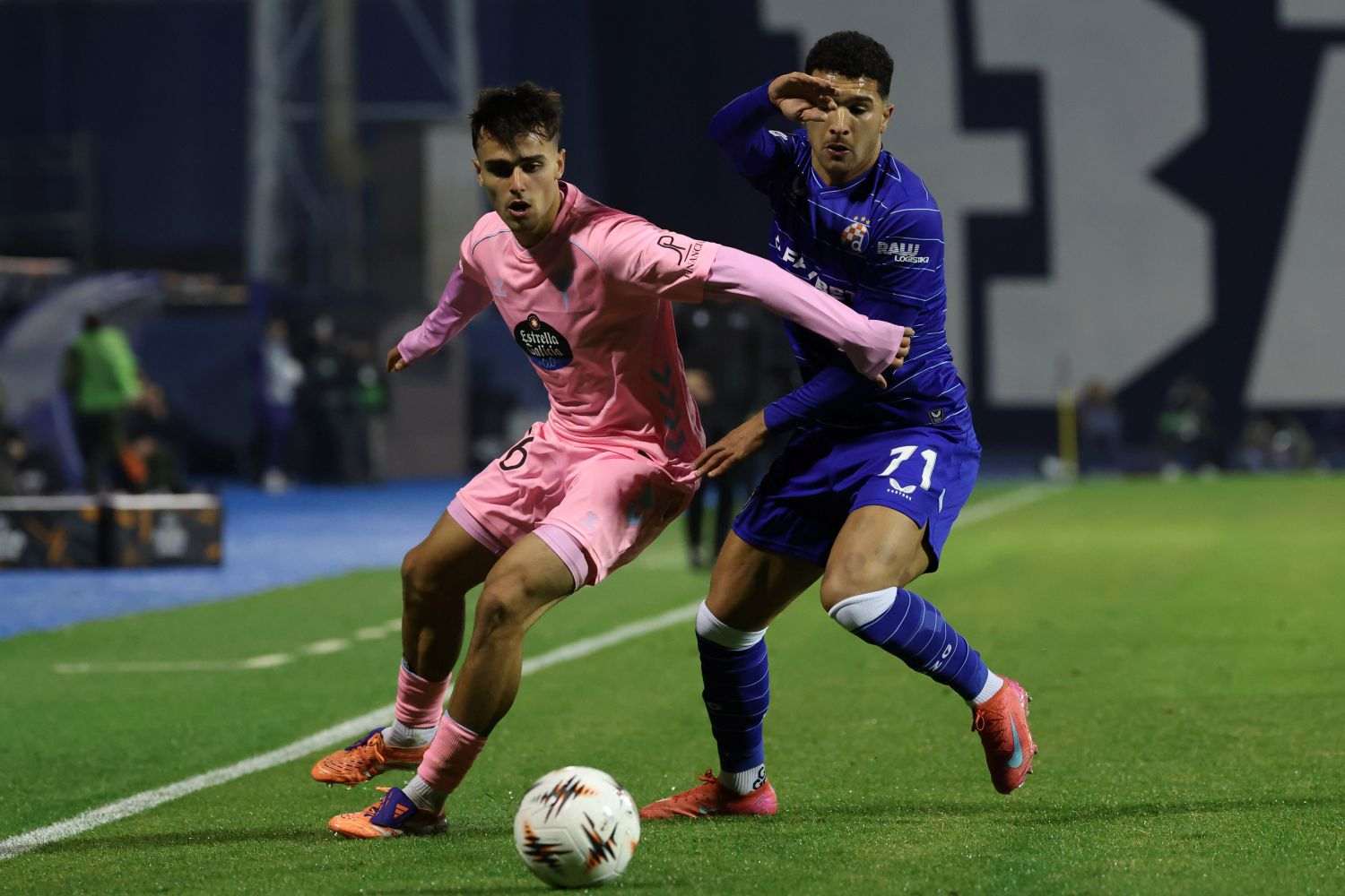 DEBAKL DINAMA U MAKSIMIRU: Celta Vigo slavila s 3:0, "Modri" upisali prvi europski poraz DEBAKL DINAMA U MAKSIMIRU: Celta Vigo slavila s 3:0, "Modri" upisali prvi europski poraz