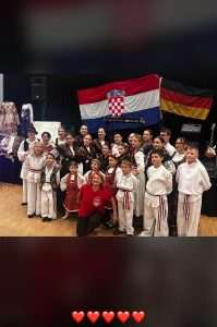 DVOSTRUKO SLAVLJE: HKU Bremen proslavila Martinje i 27. obljetnicu osnutka DVOSTRUKO SLAVLJE: HKU Bremen proslavila Martinje i 27. obljetnicu osnutka