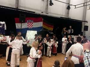 DVOSTRUKO SLAVLJE: HKU Bremen proslavila Martinje i 27. obljetnicu osnutka DVOSTRUKO SLAVLJE: HKU Bremen proslavila Martinje i 27. obljetnicu osnutka