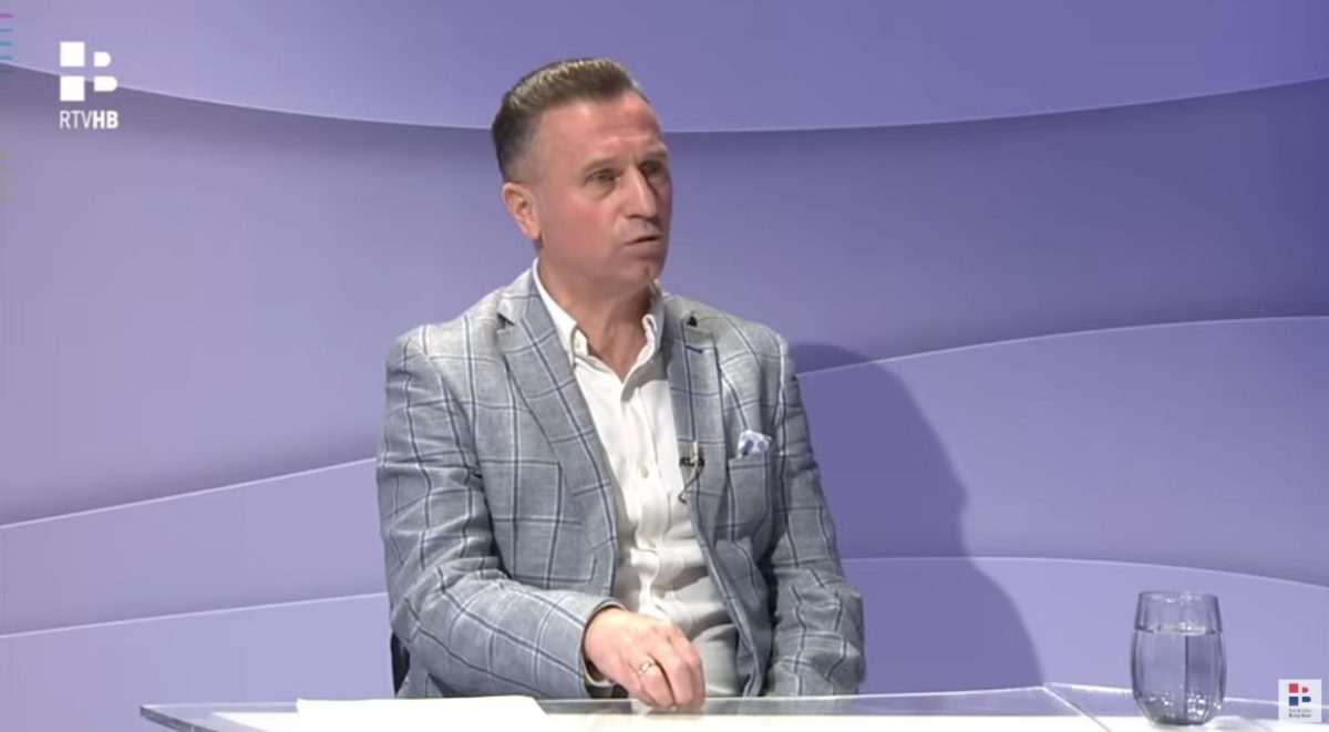 Zlatan Mijo Jelić u emisiji Kompas/ Foto: RTV HB