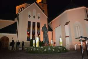 NADBISKUP KUTLEŠA PORUČIO IZ KRAŠIĆA: Blaženi Stepinac je u mračnim vremenima nosio svjetlo nade