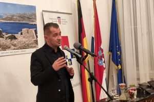 SVEČANO U BERLINU: Dojmljiva promocija autobiografskog romana Marijana Gubine „260 DANA“  