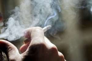 TIČE SE SVIH PUŠAČA I NEPUŠAČA: Evo što je sve donijelo pooštravanje zakona o pušenju u 2025. u Francuskoj, Italiji, Belgiji, Meksiku, Maldivima …  