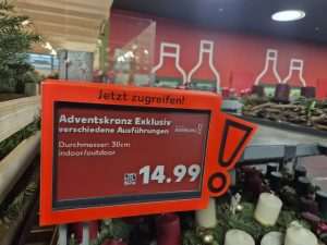 Adventski vijenci model 30 cm košta 14.99 eura / Foto: Foto: Fenix (MD)