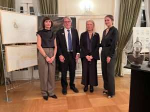 "BEHIND THE SKY": Sjećanje na nestale osobe iz Domovinskog rata u Washingtonu "BEHIND THE SKY": Sjećanje na nestale osobe iz Domovinskog rata u Washingtonu