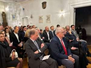 "BEHIND THE SKY": Sjećanje na nestale osobe iz Domovinskog rata u Washingtonu "BEHIND THE SKY": Sjećanje na nestale osobe iz Domovinskog rata u Washingtonu