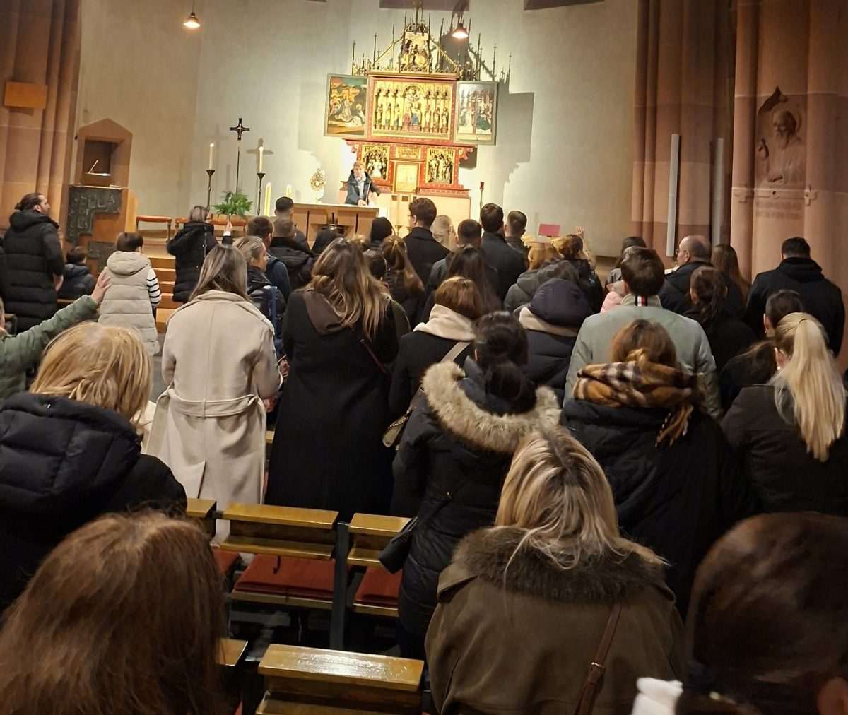 Duhovna obnova za mlade u Frankfurtu s don Damirom Stojićem /Foto: Kata Bjelanović