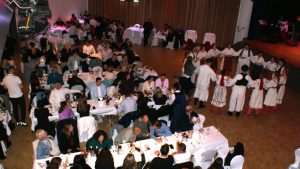 MARTINJE U MUNCHENU: Na proslavi Matice hrvatske München nastupili i članovi KUD “Dika” iz Augsburga MARTINJE U MUNCHENU: Na proslavi Matice hrvatske München nastupili i članovi KUD “Dika” iz Augsburga