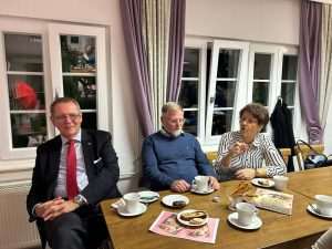 BILO JE I SUZA: Ivka Ilić Kovačević pričama o jednoj obitelji dirnula Hrvate u Mainzu Književna večer u Mainzu / Foto: Fenix (MD)