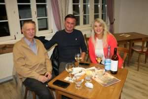 BILO JE I SUZA: Ivka Ilić Kovačević pričama o jednoj obitelji dirnula Hrvate u Mainzu Književna večer u Mainzu / Foto: Fenix (MD)