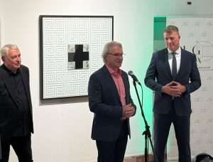 UMJETNIČKA GALERIJA DUBROVNIK: Izložbom Buyuk Menderes obilježeno 50 godina izlagačke djelatnosti umjetnika Matea Perasovića Otvorenje izložbe/ Foto: Miho Skvrce (UGD)