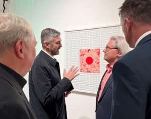 UMJETNIČKA GALERIJA DUBROVNIK: Izložbom Buyuk Menderes obilježeno 50 godina izlagačke djelatnosti umjetnika Matea Perasovića Otvorenje izložbe/ Foto: Miho Skvrce (UGD)