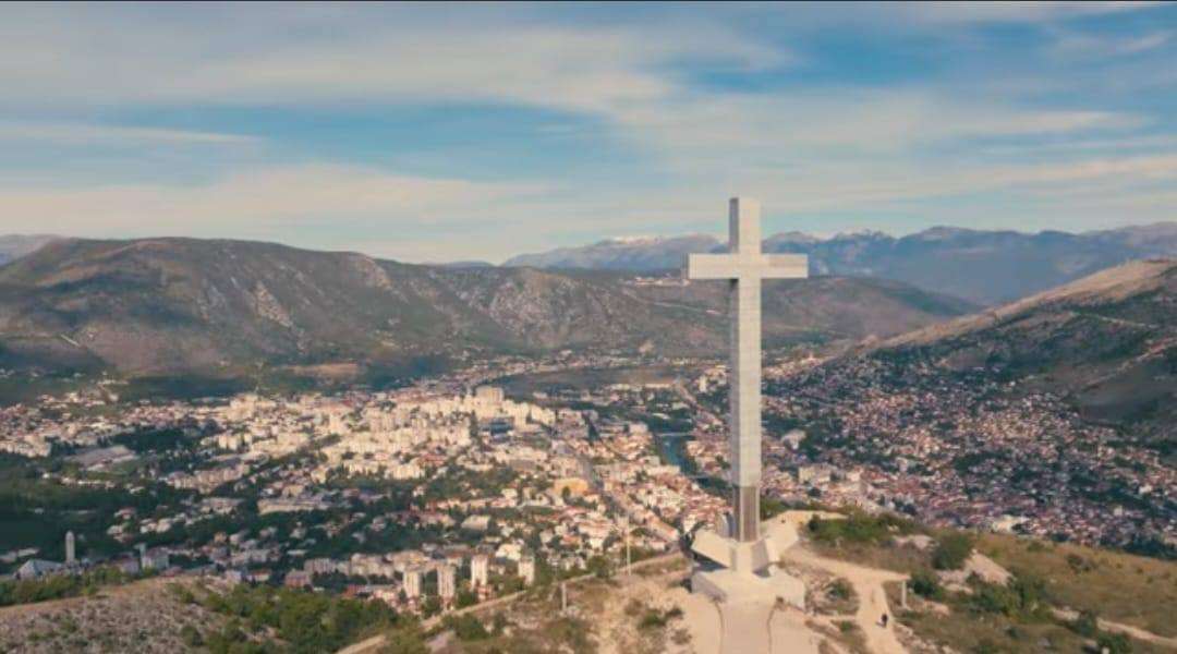 Križ na brdu Hum iznad Mostara / Foto: Fenix (Daniela Škegro)