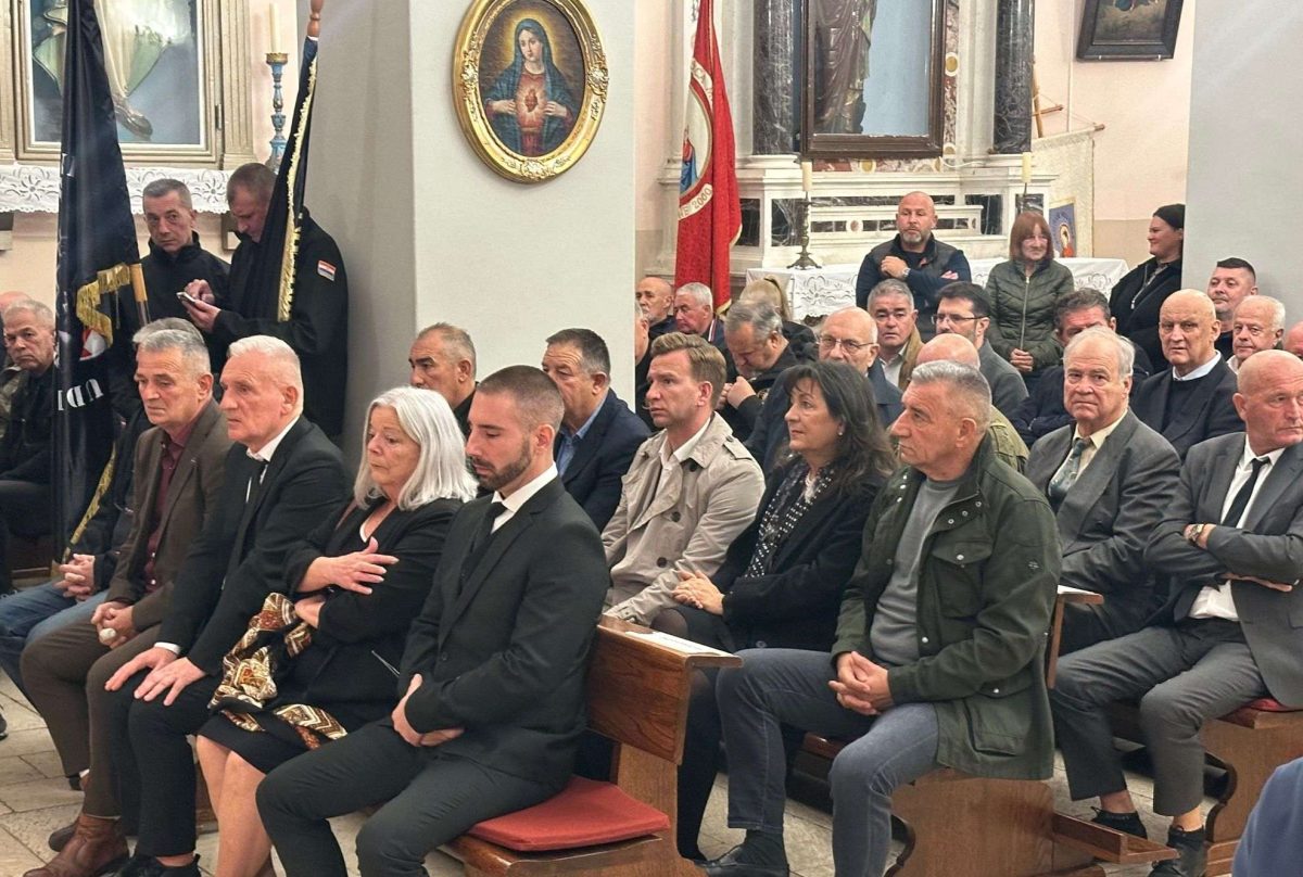 Misa zadušnica za generala Antu Rosu/ Foto: Fenix (SIM)