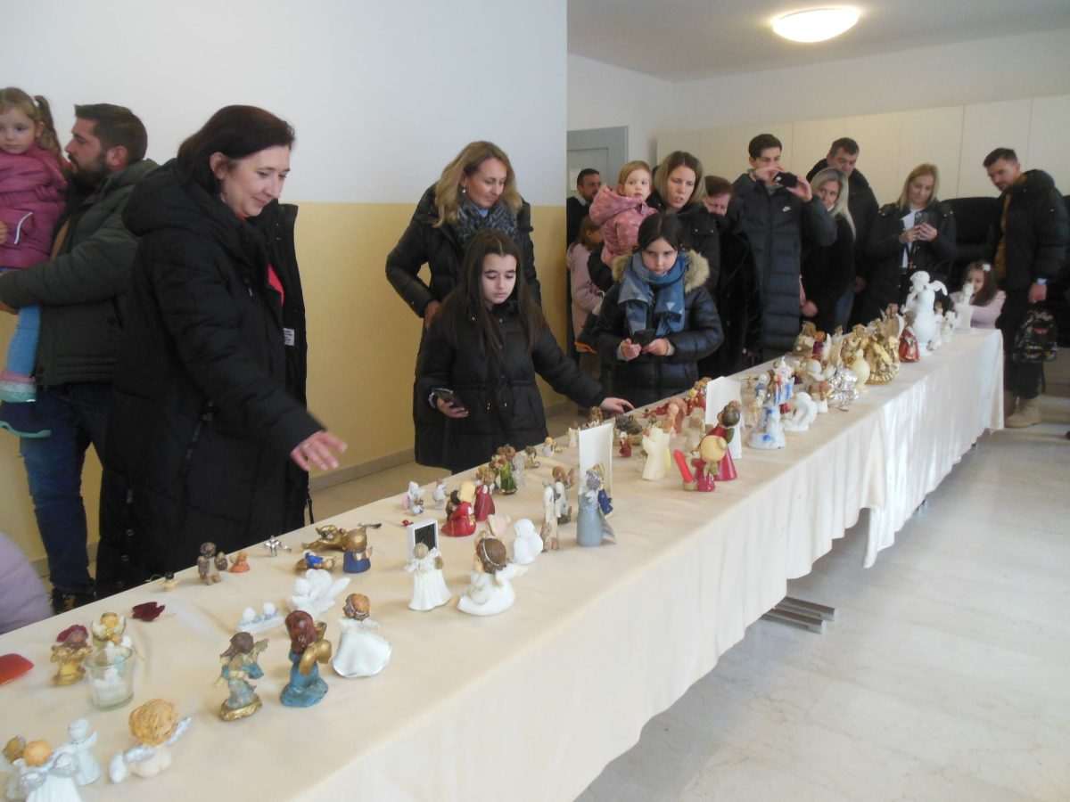 U HKŽ München proslavljena je 45 godišnjica Hrvatskog Doma / Foto: Fenix (Fra Jozo Župić)