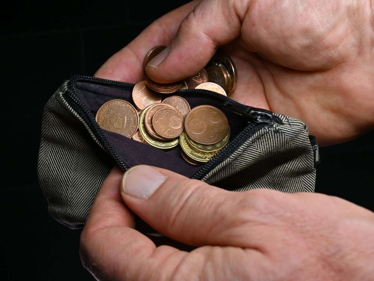 Sitni novac/ Foto: Martin Schutt/dpa