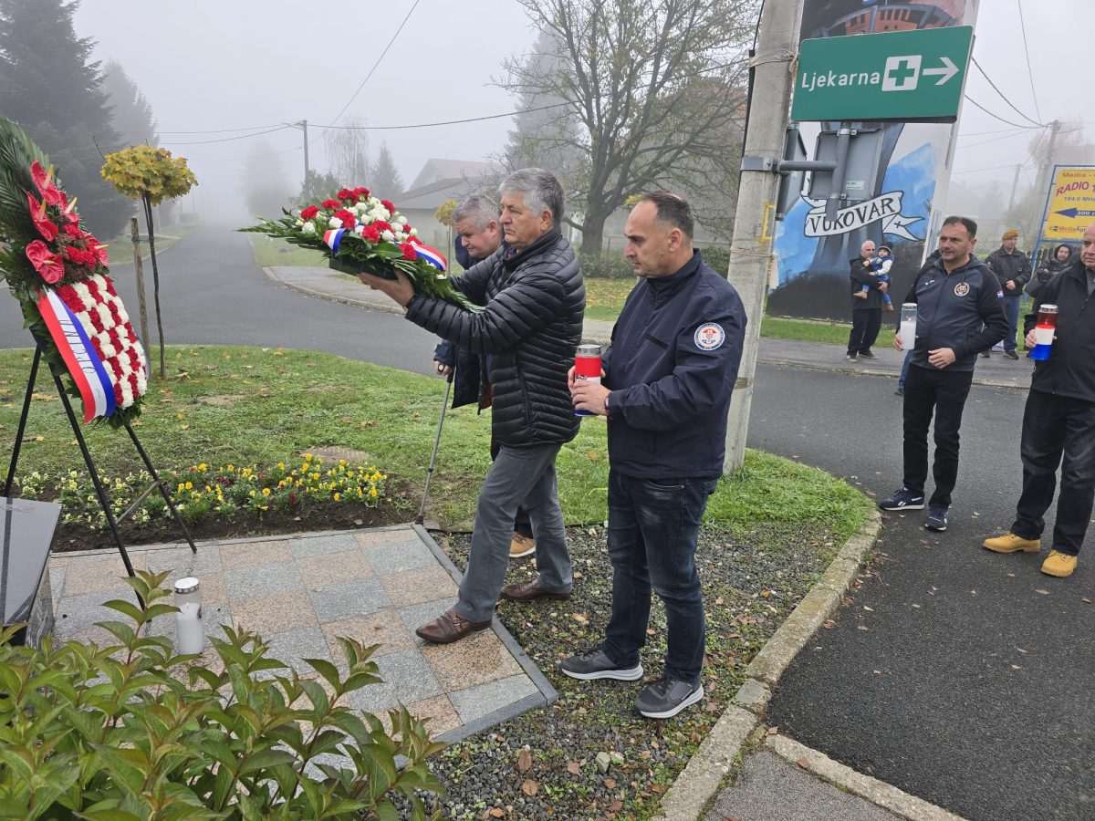 SELNICA: Odavanje počasti poginulima u Domovinskom ratu SELNICA: Odavanje počasti poginulima u Domovinskom ratu