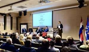 U Dubrovniku je sinoć održan okrugli stol / Foto: Fenix (HKD Napredak Dbk)