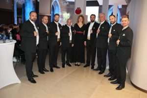 KLAPSKA NOĆ U STUTTGARTU: U starom dvorcu u samom srcu grada pjevale hrvatske klape KLAPSKA NOĆ U STUTTGARTU: U starom dvorcu u samom srcu grada pjevale hrvatske klape