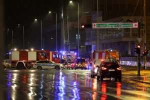 GORI VJESNIKOV NEBODER U ZAGREBU: Požar je zahvatio više katova, Tomašević rekao kako postoje sumnje! GORI VJESNIKOV NEBODER U ZAGREBU: Požar je zahvatio više katova, Tomašević rekao kako postoje sumnje!