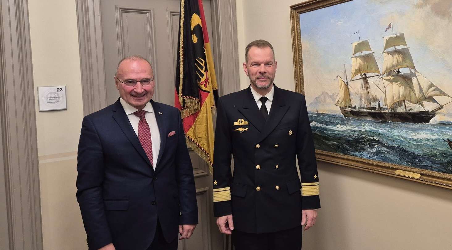 HRVATSKA OSTAJE POUZDAN NJEMAČKI PARTNER: Grlić Radman održao izlaganje na Akademiji Njemačkih oružanih snaga u Hamburgu Gordan Grlić Radman u Hamburgu/ Foto: Fenix (SIM)