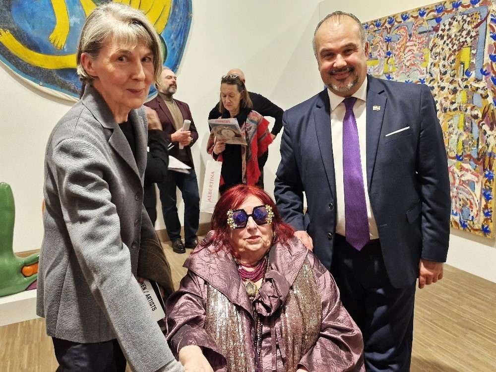 SLAVLJE MEDITERANA, RADOSTI I LJEPOTE: U Künstlerhausu u Beču otvorena Izložba suvremene hrvatske umjetnosti iz zbirke Dagmar Meneghello “Pjena dana”. Bečani impresionirani