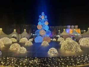 ČAROLIJA IZ VREMENA NJEMAČKOG CARSTVA: Božićni sajam u Potsdamu s običajima njemačke carske dinastije Hohenzollern ČAROLIJA IZ VREMENA NJEMAČKOG CARSTVA: Božićni sajam u Potsdamu s običajima njemačke carske dinastije Hohenzollern